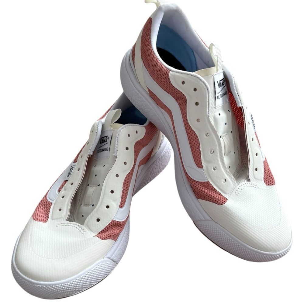 Vans Customs UltraRange Sneakers & Storage Bag. 7.5 Men’s. 9 Women’s. NEW.